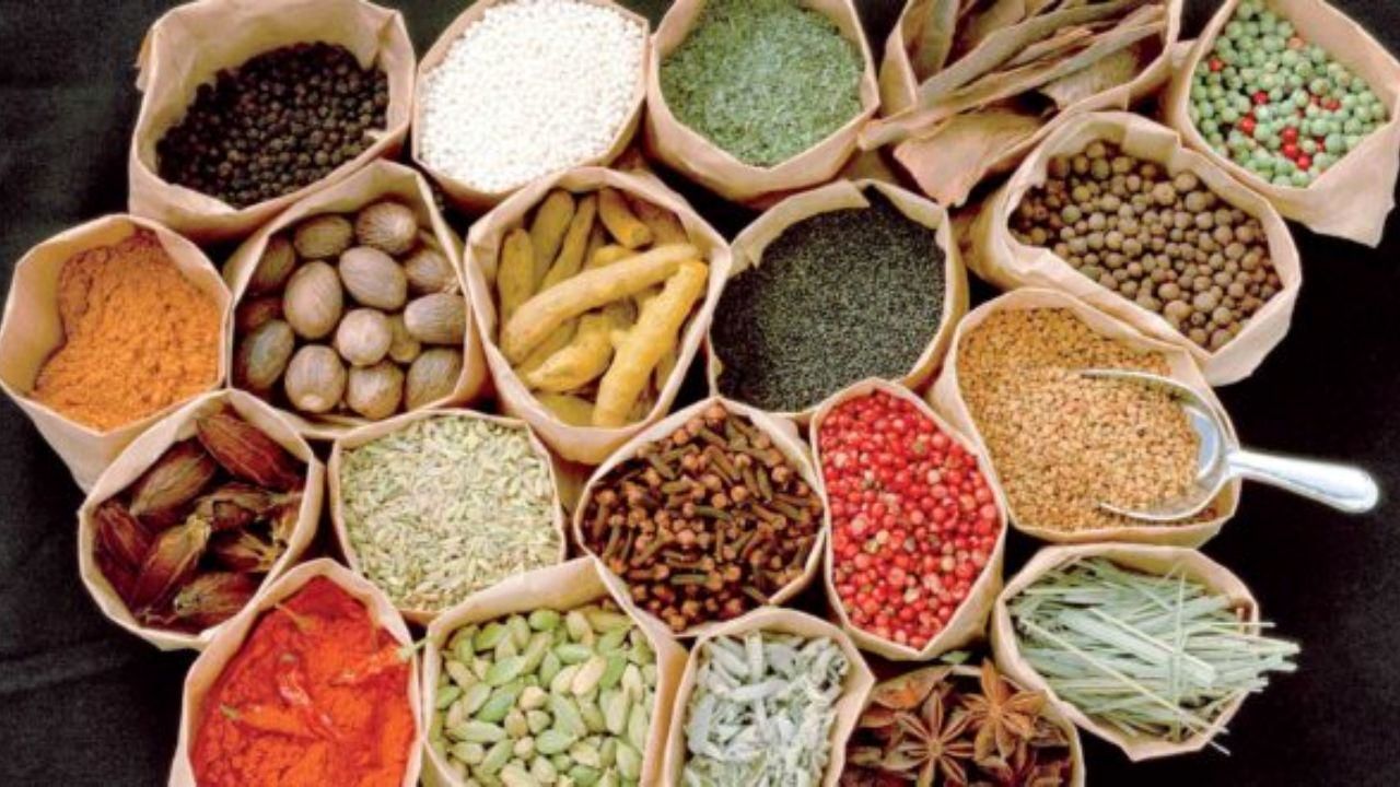ارزآوری ۴۵۰ میلیون دلاری صادرات گیاهان دارویی
