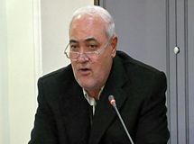 30 واگن مواد غذایی ایران در مرز ترکمنستان توقیف شده/ ترکمنستان تنها به کامیونهای ترکمن اجازه ورود میدهد