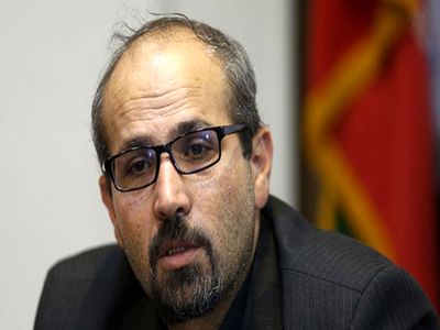 با افزایش ۱۵ درصدی دستمزدها مخالفیم/ در دولت فعلی قبل از شروع مذاکرات دستمزد جو روانی درست می‌کنند