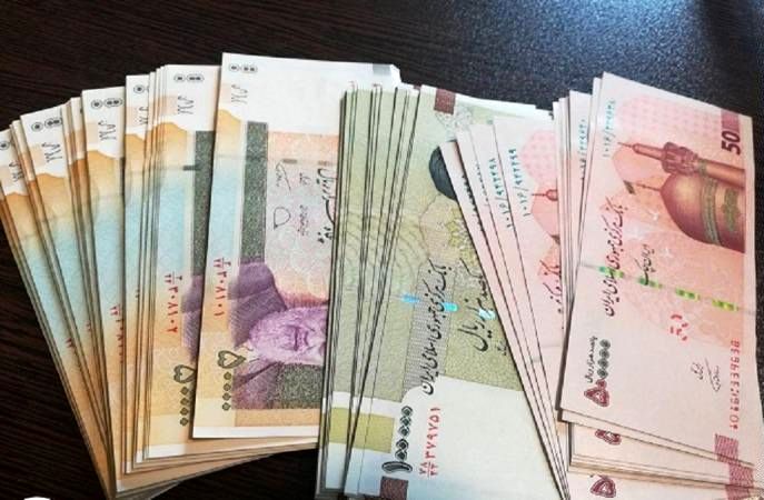 توزیع اسکناس نو برای نوروز به دلیل شیوع کرونا ممنوع شد