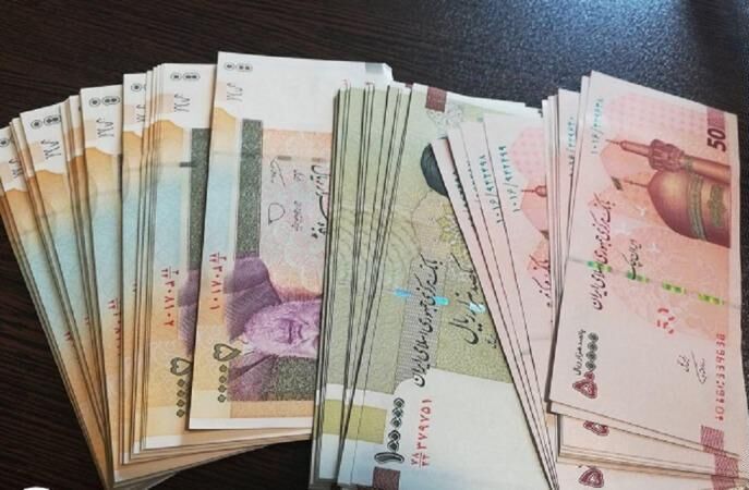 توزیع اسکناس نو برای نوروز به دلیل شیوع کرونا ممنوع شد