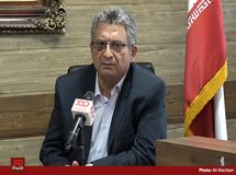 به دلیل شیوع کرونا کسی لباس نمی‌خرد و همه به فکر خرید مواد غذایی هستند