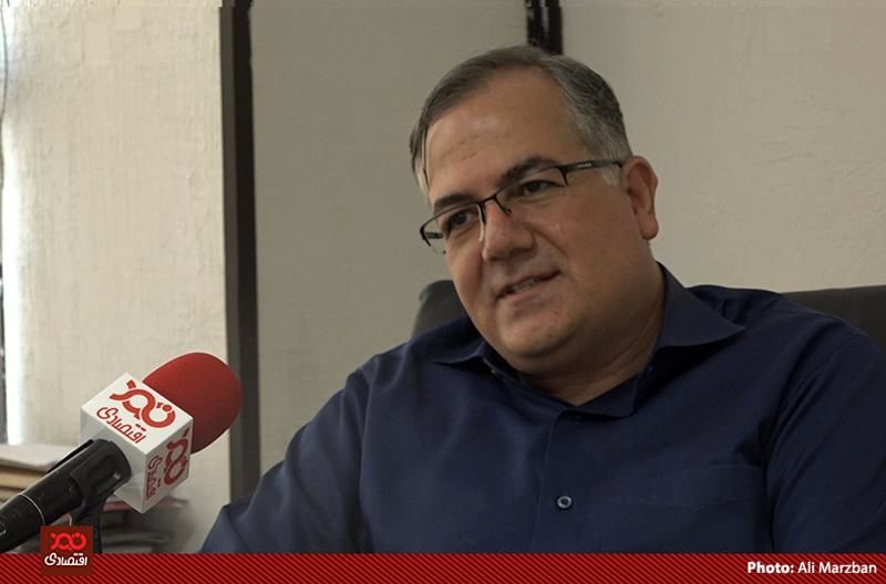 در سالهای ۹۲ تا ۹۶ فرصت اصلاح ساختارهای اقتصادی کشور را داشتیم، اما کاری نکردیم