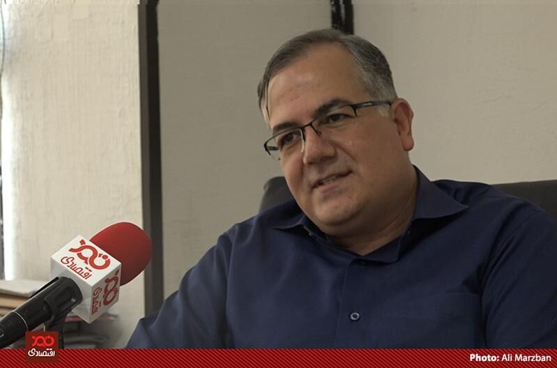 در سال‌های ۹۲ تا ۹۶ فرصت اصلاح ساختارهای اقتصادی کشور را داشتیم، اما کاری نکردیم