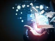 مراقب ایمیل‌های کرونایی باشید!