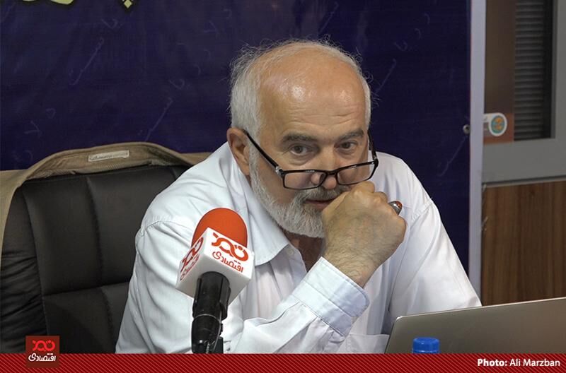 پرداخت کنندگان دلار 4200 تومانی مقصرند و باید مجازات شوند