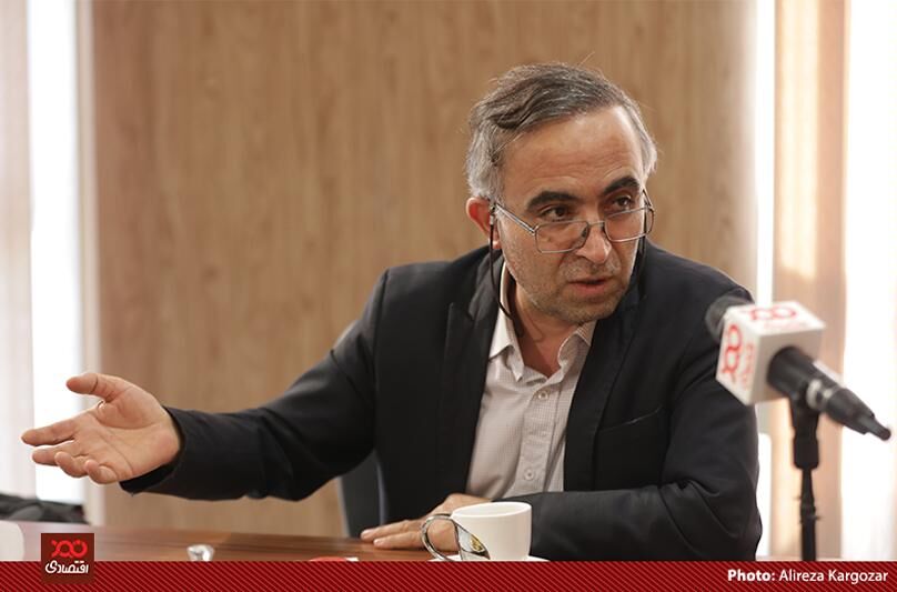 گیرندگان ۴.۸ میلیارد دلار ارز دولتی در سال ۹۷، ۲۰۰ درصد سود کردند
