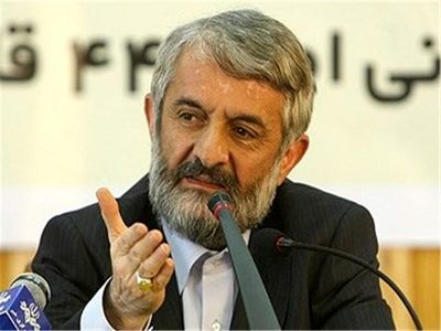 با آزادسازی سهام عدالت  ۳۰۰ هزار میلیارد تومان نقدینگی وارد بورس می‌شود