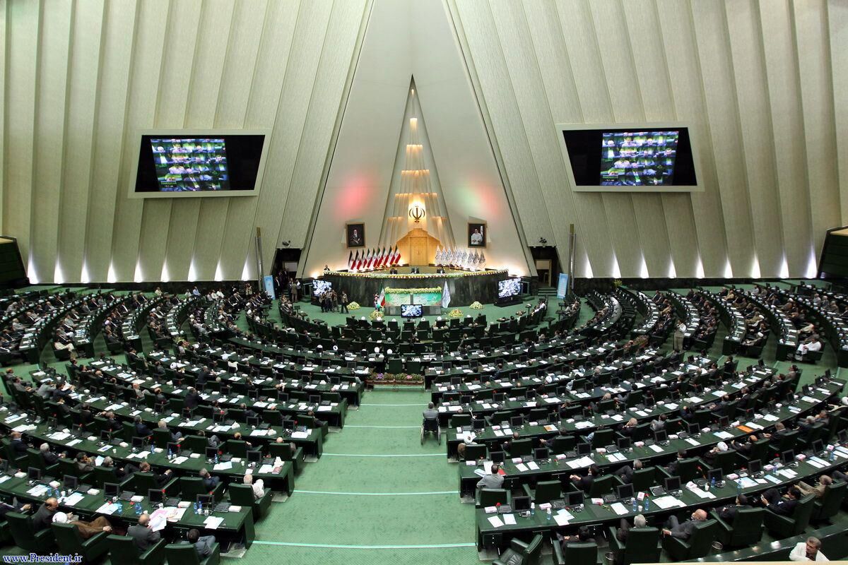 مجلس با تشکیل وزارت بازرگانی مخالفت کرد