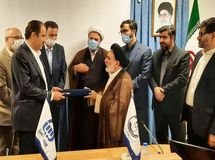 قرارداد بیمه آسیا و مرکز خدمات حوزه های علمیه کشور برای ششمین سال، تمدید شد