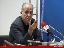 متخلفان صادراتی همانهایی هستند که با دولتیها نشست و برخاست دارند