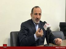 گرانی دلار پیشنهاد مشاوران اقتصادی رئیس جمهور است/ برخی اقتصاددانان از تحولات بازار ارز نفع می‌برند