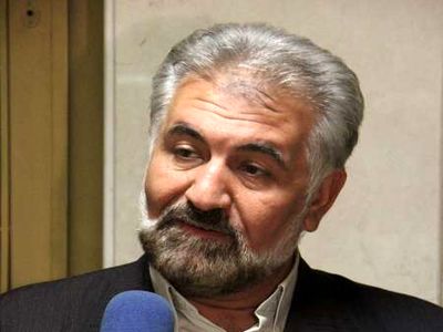 بانک‌ها شرخر دارند و صنعت کشور را بیچاره کرده‌اند/ یک تولید کننده که چند برند تولیدی داشت، مجبور به خودکشی شد