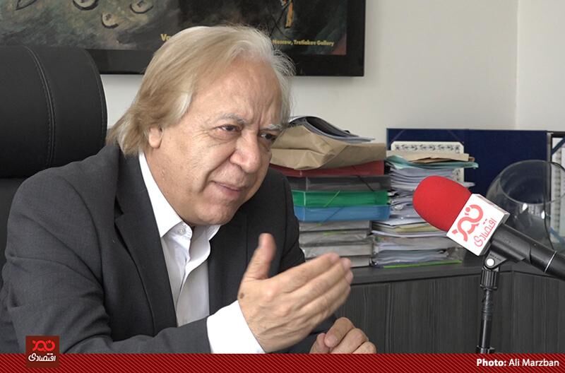 دولت ایران در اقتصاد لیبرال‌تر از آمریکا عمل کرده/ برای تامین کسری بودجه خود به شدت دست در جیب مردم کرده‌اند