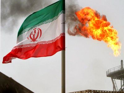 علاقه شدید وزارت نفت به غربی‌ها، به اخراج چینی‌ها از میدان آزادگان جنوبی انجامید/ زنگنه در ۱۶ سال وزارتش تنها ۵۰ هزار بشکه به ظرفیت میدان نفتی آزادگان اضافه کرد
