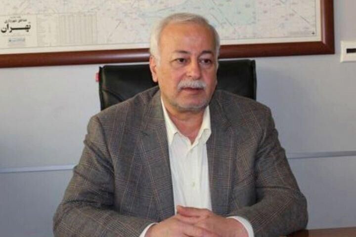 بعضی از شعب بانک‌ها برای اسکان مدیران، بازرسان و مهمانان واحد مسکونی می‌گیرند