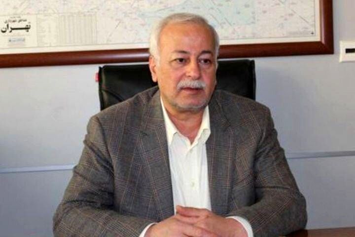 بعضی از شعب بانکها برای اسکان مدیران، بازرسان و مهمانان واحد مسکونی میگیرند