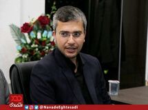 به خاطر عملکرد سه ماهه ضعیف مدرس خیابانی در کنترل گرانی‌ها به او رای ندادم