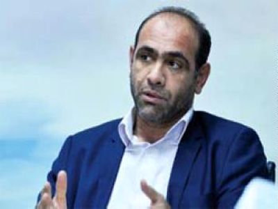  وقتی خط فقر حدود ۱۰ میلیون تومان است، مگر با پرداخت ۶۰ و ۱۲۰ هزارتومان، تا چه میزان میتوانید مشکلات معیشتی مردم را حل کنید؟