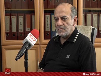 در روزهای اخیر حدود ۲۵ درصد از سرمایه ملی مردم در بورس نابود شد، چه کسی پاسخگوست؟ آقای آقامحمدی؟
