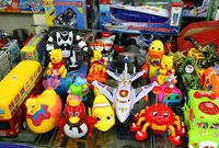 سرانه مصرف اسباب بازی برای هر کودک زیر ۱۴ سال، سالانه ۱۰ تا ۲۰ دلار است/ عراق، مقصد اصلی صادرات اسباب بازی ایرانی