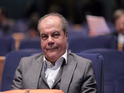 برای بازگشایی نمادهای بسته در شرایط کنونی، باید بررسی‌های بیشتری صورت بگیرد
