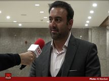 متاسفانه دولت کشور را وِل کرده و بی خیال همه چیز شده است