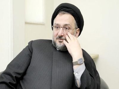 آقای قالیباف مسیر فحاشی به روحانی را ببند