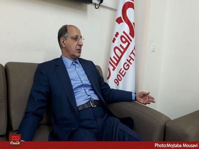 پروژه ایران "ال ان جی" ۱۰ سال است خوابیده و میلیاردها تومان از پول بازنشستگان صنعت نفت درحال از بین رفتن در این پروژه است!