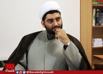 قیمت مرغ به حدی گران شده که اگر دلار ۴۲۰۰ تومانی هم به نهاده‌ها نمی دادیم، به این قیمت نمی‌رسید