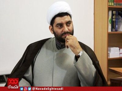قیمت مرغ به حدی گران شده که اگر دلار ۴۲۰۰ تومانی هم به نهاده‌ها نمی دادیم، به این قیمت نمی‌رسید