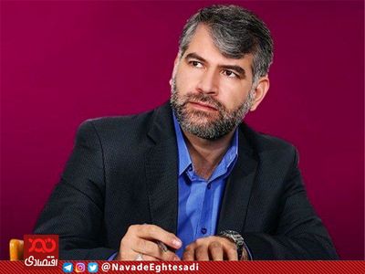 نهاده های دامی با ارز ۴۲۰۰ تومانی به دست تولیدکننده نمی رسد / قیمت مرغ به نزدیک ۴۰ هزار تومان رسیده است