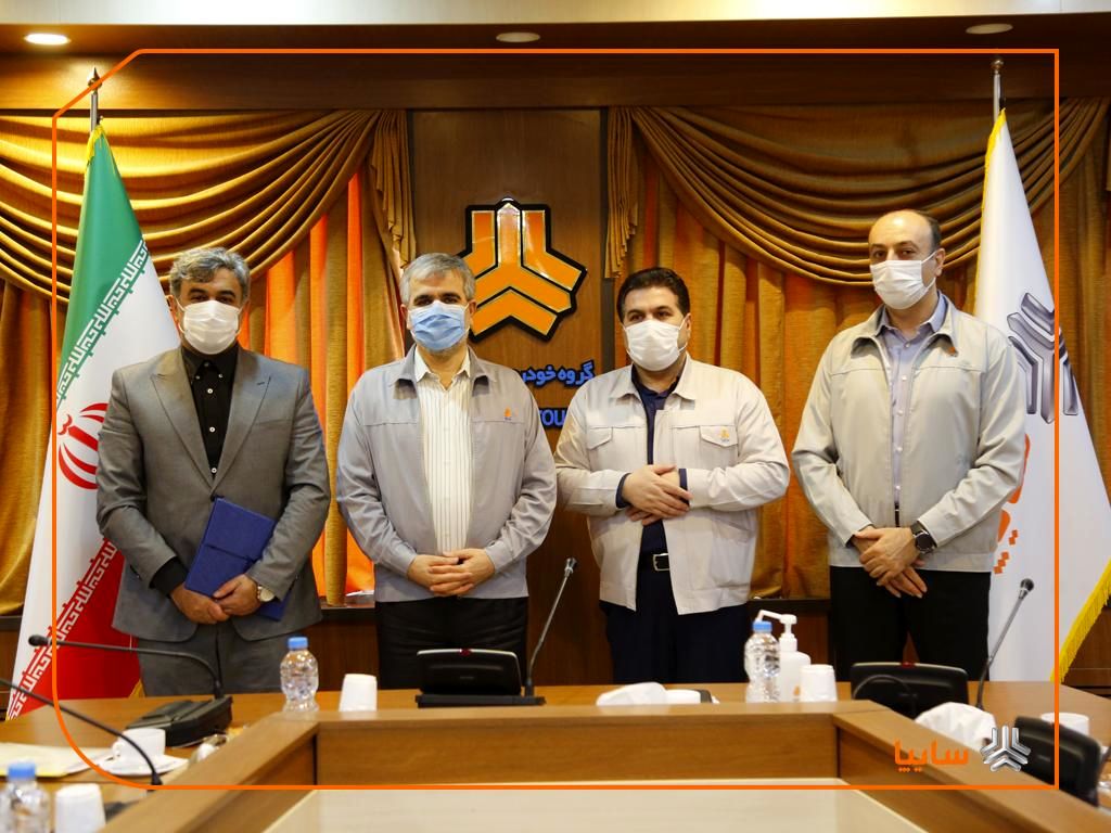 با وجود مشکلات متعدد، برنامه توسعه‌ای سایپا را با سرعت عملیاتی می‌کنیم/ سایپا تبلور عینی بی‌اثر کردن تحریم‌ها بوده است