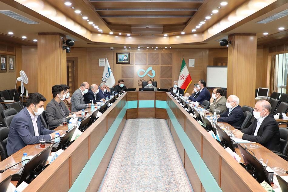 روند بهبود شاخص های عملیاتی بانک دی در شورای مدیران بررسی شد