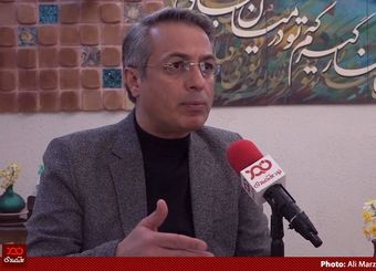 سیاست وزارت جهاد کشاورزی در قبال کشاورز و صنعتگر، عین ارباب و رعیت است