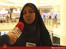اگر بانک مرکزی می‌خواهد بازار ارز را مدیریت کند، باید به مرکز مبادلات ارزی برگردد