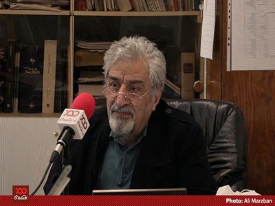 رئیس مستعفی سازمان بورس از خودش اختیار نداشت و فقط کارهای تحمیلی را انجام داد