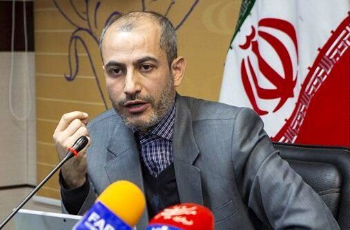 دولت در مدیریت بازار سرمایه کاسبکارانه عمل کرد/ آزادسازی سهام عدالت باید متوقف شود