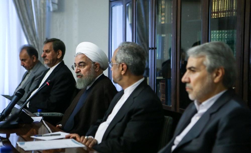 کاش دولت روحانی در چهار سال اخیر هم مانند این 40 روز انتخابات پاسخگو بود