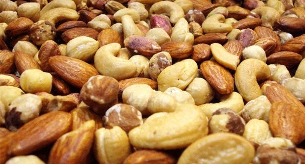 امارات و برخی کشورهای اروپایی وآسیایی حساب‌های ما را بستند/یک ال‌سی هم گشایش نشد/حساب مرا هم مسدود کردند