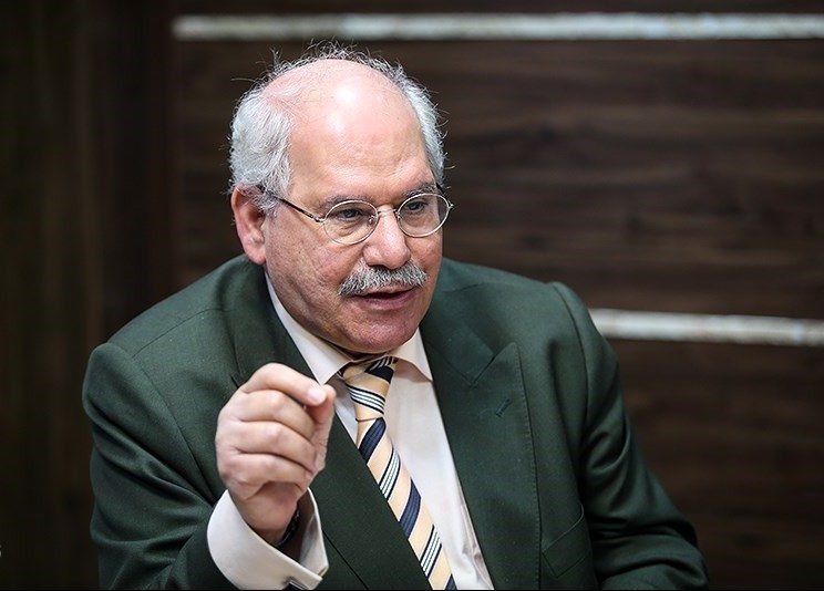 کاهش واردات به دلیل شرایط رکودی کشور است و افتخاری ندارد/ روال تحریم های بانکی بعد از توافق برجام همچنان پابر جا است