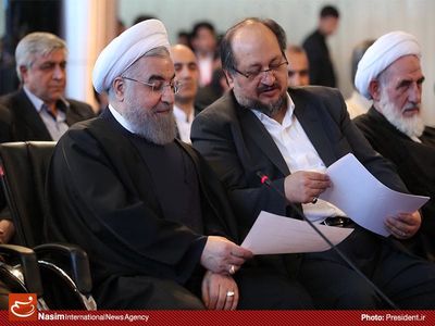 تصویر خیالی روزنامه ایران دو سال بعد از برجام!