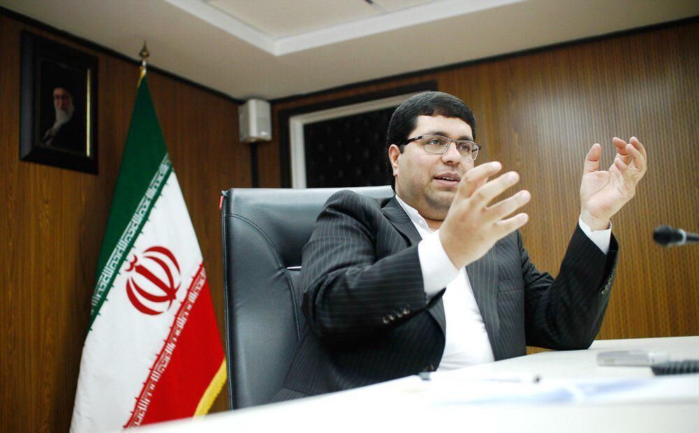 ناتوانی بورس کالا در عرضه به موقع دانه‌های روغنی در سال 96!