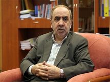 جزئیات تازه قرارداد ۶۶۰میلیون یورویی "رنو"/نیوداستر و نیوسیمبل در راه است/قرارداد را به مجلس می‌دهیم