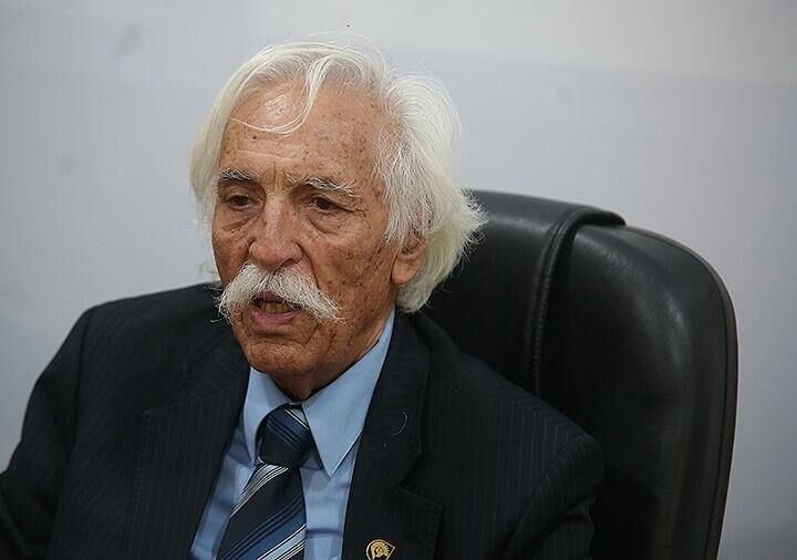 بانک مرکزی باعث شکست طرح وام 10 میلیونی خرید کالا شد/ کالاهای خارجی با فشار بانک مرکزی وارد این طرح شد