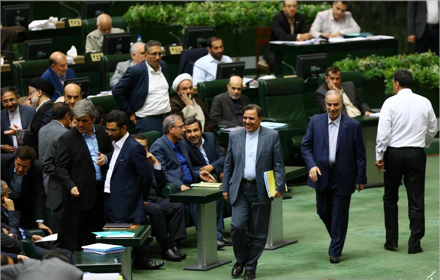 آخوندی قطعا دوباره وزیر میشود
