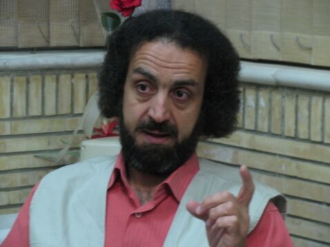 تمجید اقتصاددان اصلاح طلب از رضاخان/ توهین‌های متعدد رنانی به دستاوردهای انقلاب اسلامی