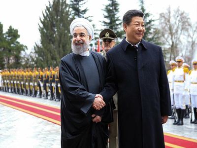 ایران در سال گذشته 6.5 میلیارد دلار با چین مازاد تجاری داشت/ اقتصاد ایران به چین وابسته‌تر شد!
