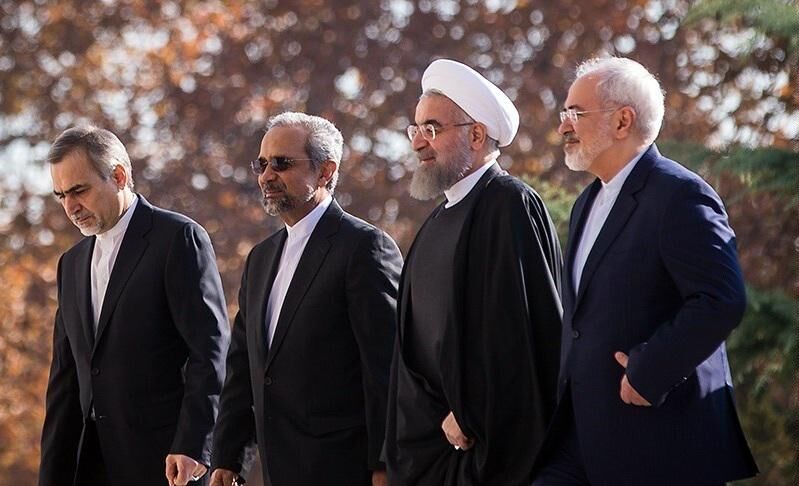عبده تبریزی: در کاهش اتکای دولت به درآمدهای نفتی نقصهای زیادی وجود دارد/ زریباف: کجای اقتصاد مقاومتی می‌گوید منابع کشور را به سمت واردات هواپیما ببرید؟