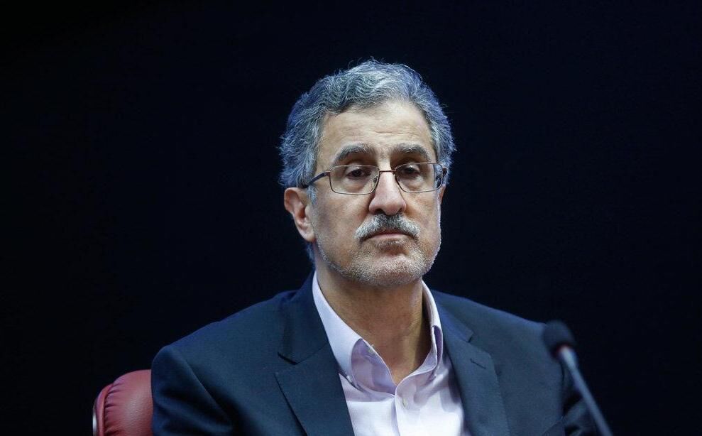 نامه انتقاد آمیز رئیس اتاق بازرگانی تهران به وزیر صنعت: اقدامات دفعتی و ناگهانی در اقتصاد را متوقف کنید